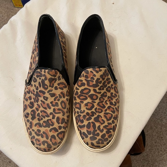 Cole Haan Leppard slip on loafers - Picture 2 of 4